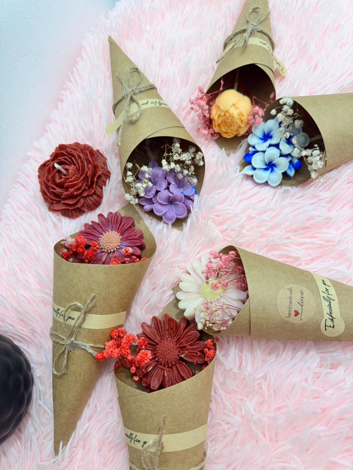 Handmade Flower Bouquet Wax Melts Singles: Scented Soy Home Fragrance Gift