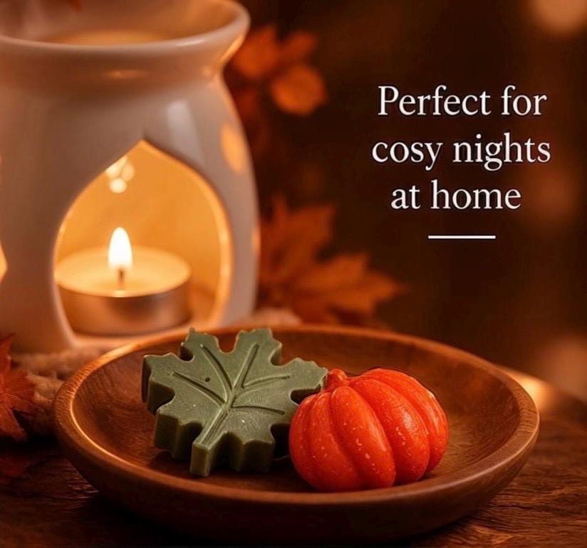 Autumn Halloween Wax Melts, Pumpkin Leaf Scented, Seasonal Home Fragrance (4 Pack)