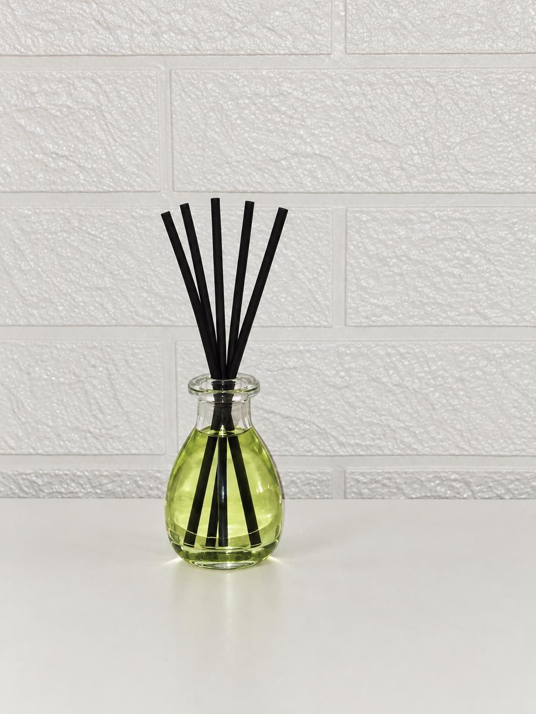 120ml Luxury Reed Diffuser, Elegant Home Fragrance, Minimalist Glass Bottle (UK Handmade)